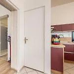 Amazing In With Wifi Апартаменти